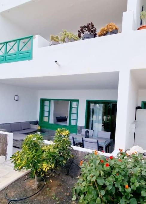 Апартаменти Playa Bastian First Line Of The Sea Коста-Тегісе Екстер'єр фото