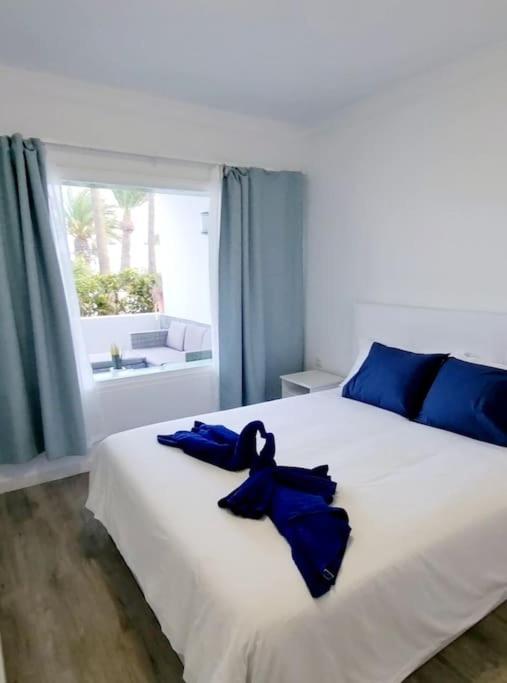 Апартаменти Playa Bastian First Line Of The Sea Коста-Тегісе Екстер'єр фото