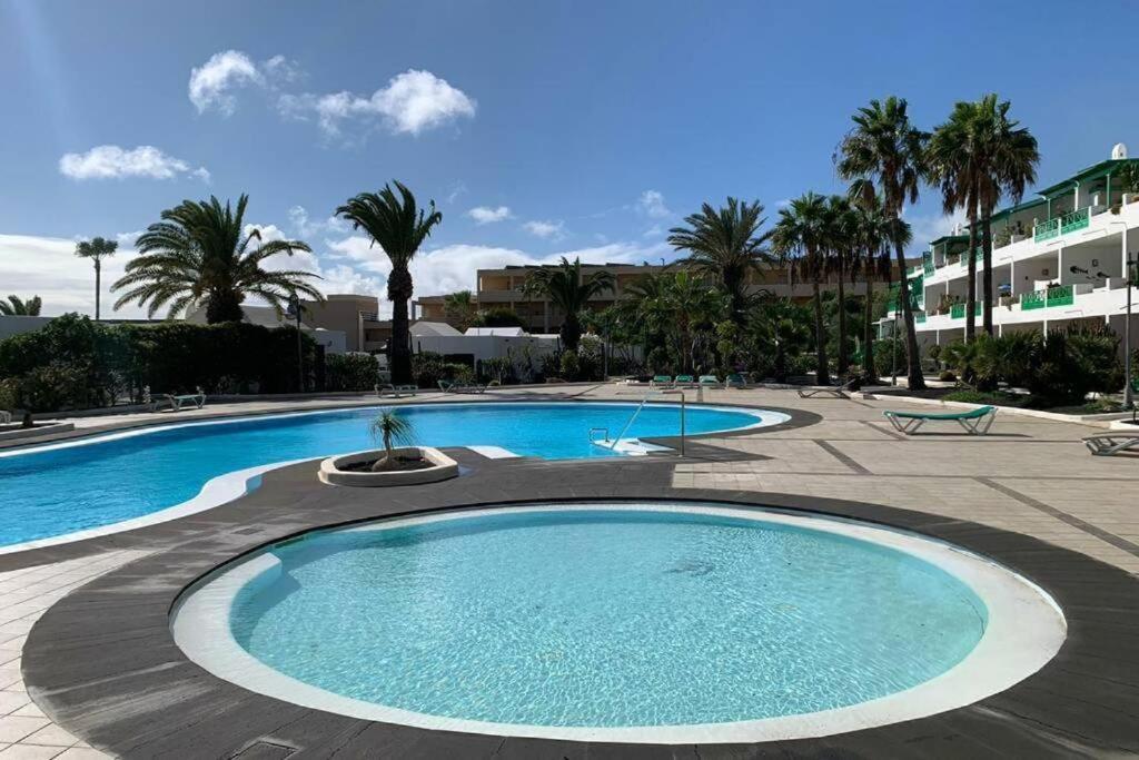 Апартаменти Playa Bastian First Line Of The Sea Коста-Тегісе Екстер'єр фото